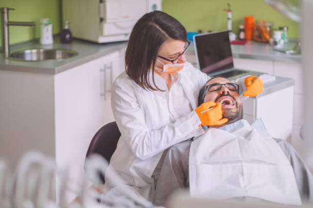 Best Emergency Root Canal Treatment in Britt, IA